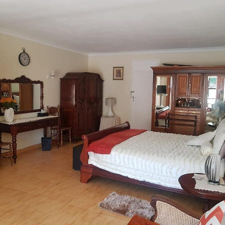 Upper Houghton Guesthouse Johannesburg Exterior foto